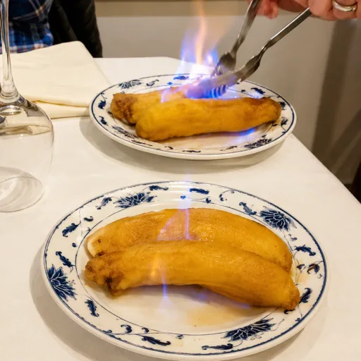 Beignets flambés servis au Temple d'Angkor à Épinal